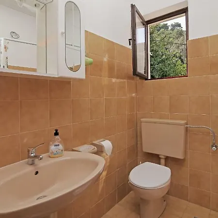 Zdenka Apartmán *