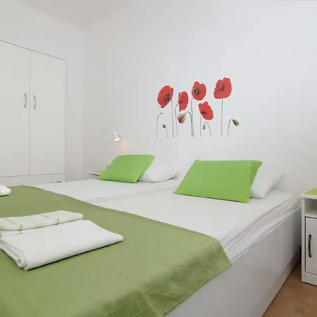 Zdenka Apartmán *