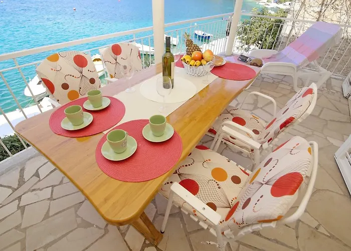 Zdenka Apartamento *